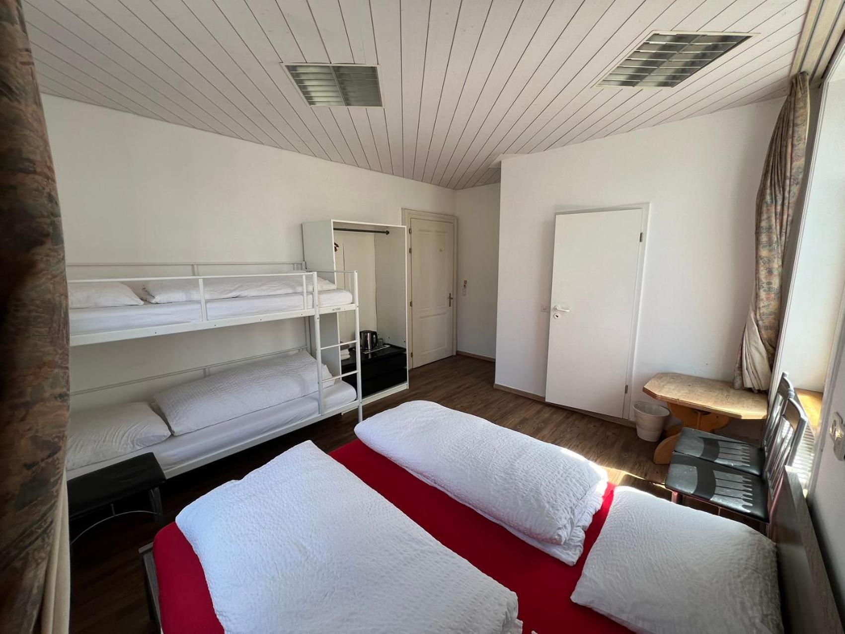 Interlaken Marco Hostel Екстериор снимка